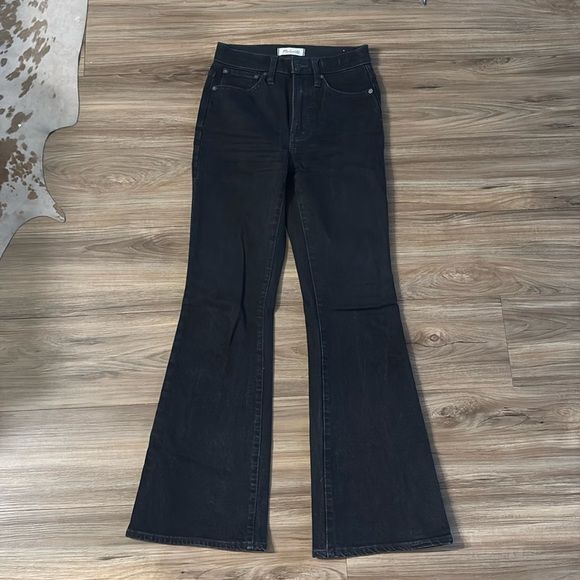 Madewell Flare Jeans - Picture 1 of 4